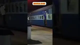 Ashram Express announcement at New Delhi railway station #viral  @VSMONU