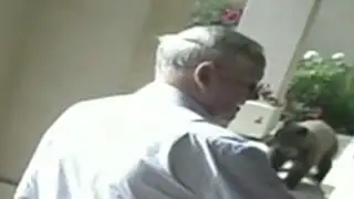 Couple gets an unbearable surprise guest