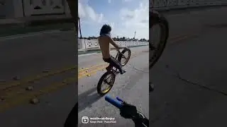 That #insta360 @insta360  just hits different #miami #florida #wheelie