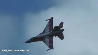 (4K) Danish Air Force F-16AM Solo Display Team at RIAT24. Forsvaret. Royal International Air Tattoo.