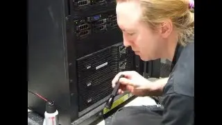 Changing Tripp Lite SU1500RTXL2Ua server UPS batteries