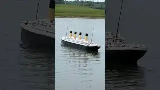 Titanic Replica with Waltz Music and Horn RC BOAT
