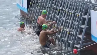 Ukrainian veterans' inspiring Bosporus swim on Independence Day