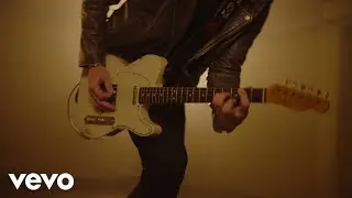 Matt Stell - Built by Broken Hearts (Official Visualizer)