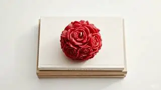 The Perfect Valentines Candle | Blooming Roses Love Candle &ndash; Romantic Valentine Gift
