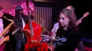 BAISER SAL&Eacute; : NINA GAT JAZZ JAM🎹🥁🎻🎷🎺🎸🔥🔥🔥🔥🔥🔥🔥🔥🔥🔥🔥🔥