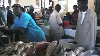Sénégal  artisanat les tableaux sablés , marché de Dakar