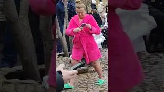 WinSWIM #372 Ice BATH in bikini КРЕЩЕНИЕ del BAUTISMO  EPIPHANY #swimming Baptism #pool #alaska