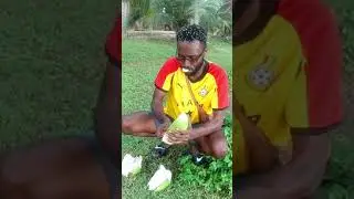 How to EAT coconut in Ghana 🇬🇭 , Africa😍😍😍 #shorts