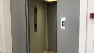 1990s unknown hydraulic elevator (Mb. ComfortLift) - @ Budapest, Újlaki Üzletház (shopping c.)