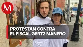 Hijos de Alejandra Cuevas protestan contra Gertz Manero