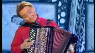 Manu MAUGAIN joue à la Chance aux chanson Monsieur Musette
