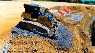 4K Heavy Machinery Move Dirty And Landfill Service Using SHANTUI Bulldozer And Dump Truck 25.5T De..
