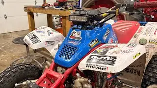 Installing a Exzeit led light bar on my 1996 Yamaha blaster 200 #yamahablaster #2stroke #lightbar 