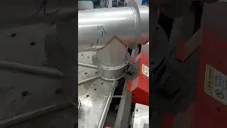 Automatic duct tee connector tube flanging machine for HVAC ventilation