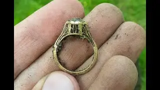 I Dug a Gold Ring!  Plus a trime, colonial buckle, militia button, and much more!