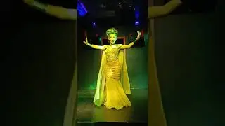 Drag queen@POC Bar Club (Pride of Cambodia)