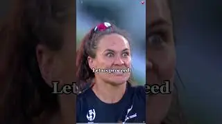 New Zealand women's rugby team performs the haka war dance before the match. #Women'sRugby #Haka