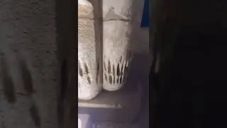 Dear experts, where is Cleopatra and what are those scratches on the column?) Luxor Temple, Egypt 🇪🇬