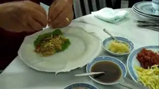 How to Make a Nonya Poh Piah (Spring Roll)