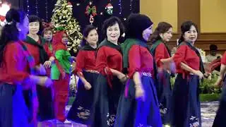Jamming // jingle bells // all audiences 