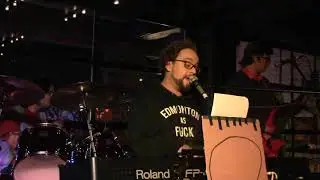 Spekters Plays Simpsons - Flaming Moe's (live) 10/27/16