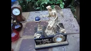 Modern  Figure  Mantel Clock