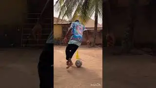 Learn amazing 🤩 skill #soccerskills #footballshorts #soccershorts