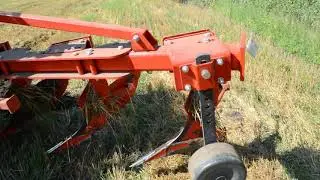 Plug 3-35 reforsat AYDIN cu tractor MTZ