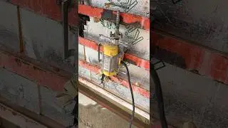 Vibrating #concrete from outside 💪