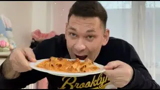 MUKBANG SELVAGGIO DI PASQUETTA 2 PIATTONI DI CANNELLONI FATTI DA MIA MOGLIE! SUPER SGARRO!