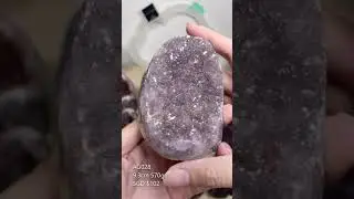 Uruguay Amethyst Cut Base AG028