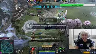 Ohaiyo being nice to EE