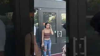 Когда твоя девушка не умеет драться 😂 #шорты