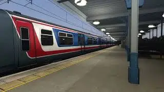 Network SouthCentral Class 319 Departs Berkhamsted