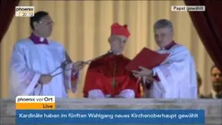 Der Kardinalprotodiakon verk&uuml;ndet: Habemus Papam