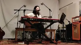 [2024] LAYYI- m00d @SunRoom Studio