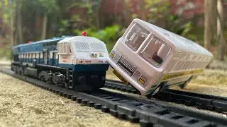 WDP4 Locomotive Hits Public Bus in Railways Track Train Vs Public Bus