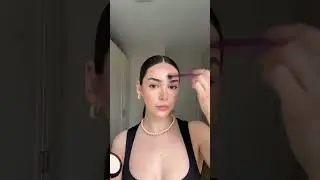 ￼&nbsp;Pretty but packing fire 🤎 #makeup #tutorial #shorts