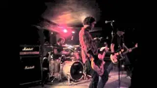 The Merves - Sniff Some Glue (Ramones) Live @ The Townehouse