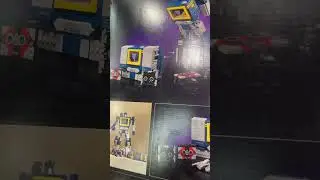 LEGO Transformers Soundwave at the LEGO store! #lego #transformers