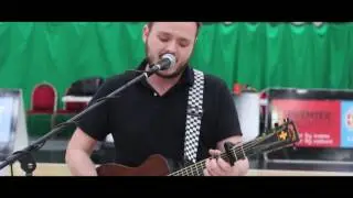Benji Williams - No Diggity vs Thrift Shop - Live Acoustic Loop Pedal Cover