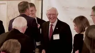 Dr. Peter Deckers Recieves the Jim and Cathy Smith Community Leadership Award