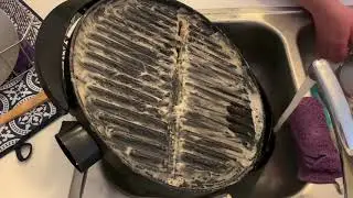 Oddly Satisfying Cleaning of insanely Dirty George Foreman Grill - ASMR