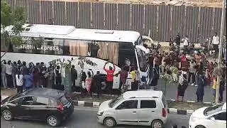 Indian mens cricket team arriving in bus | Gujarat &bull; IND vs NZ 