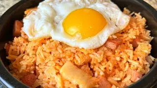 EASY Spam and Kimchi Fried Rice Recipe - DELICIOUS!