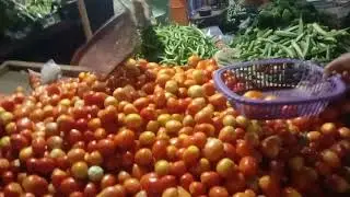 badhalapur mai market dekho kaisa hai har Wednesday ko bharata hai ye market