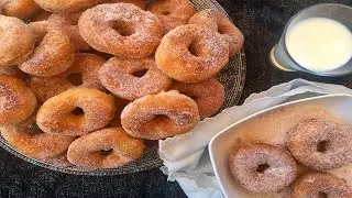 Rosquillas de flan, quedan super esponjosas y tienen un sabor delicioso.