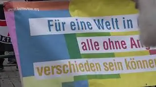 Demo gegen Corona-Rebellen am Viehmarkt in Trier