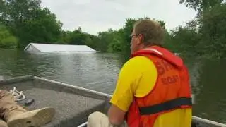 Boat tour of Mississippi flooding